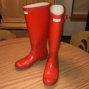 Tall Red Hunter Rain Boots Excellent Condition